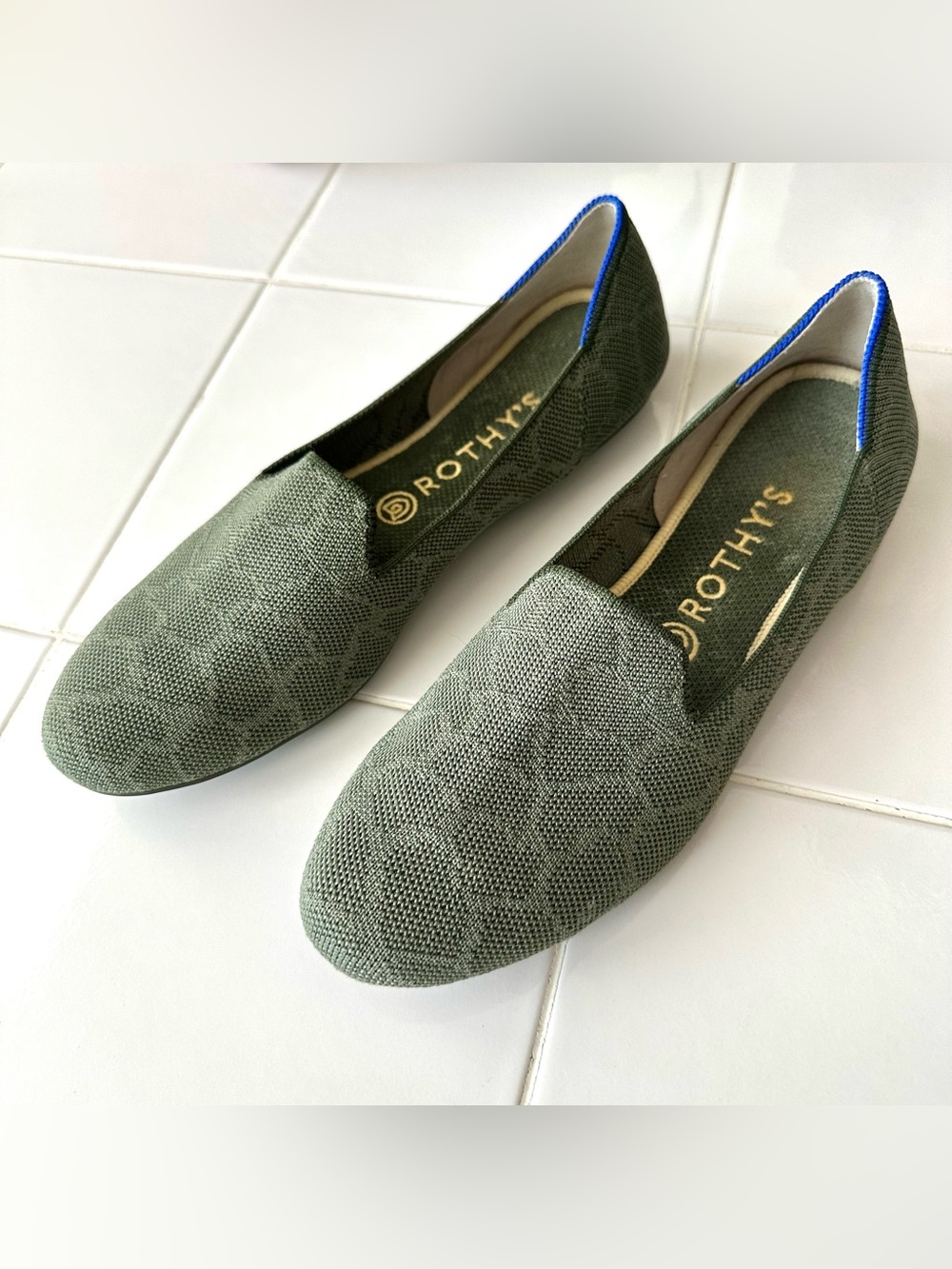 Rothy’s The Loafer Olive Green Navy Blue Trim Flats Size 9.5 Retired - Picture 4 of 7